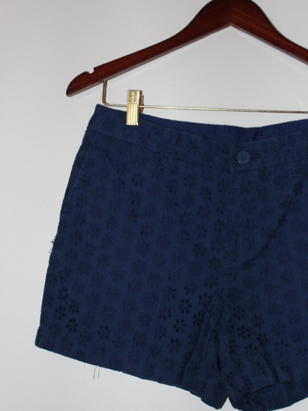 Faded Glory Cotton Navy Blue Eyelet Shorts - Size 10 - Picture 5 of 9